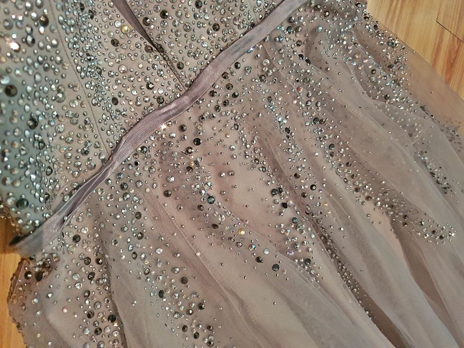 Уникална булчинска рокля или за абитуриентски бал официална рокля