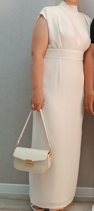 Продам платье вечернее.