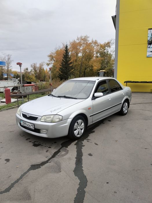 Мазда 323 BJ 2000года.1,8 В хорошем состоянии.