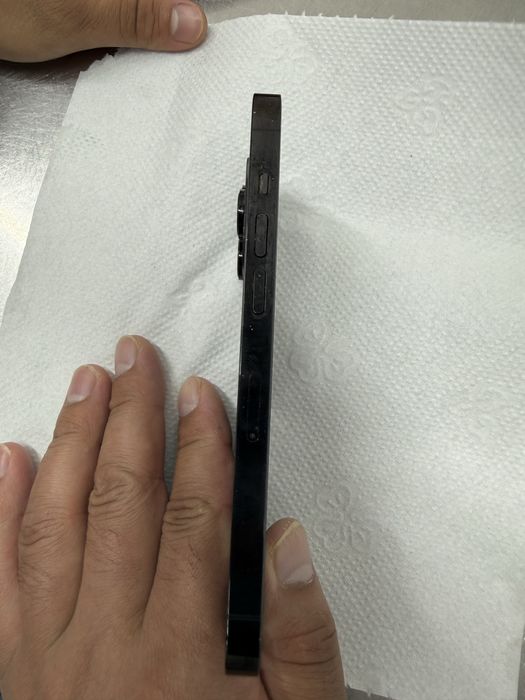 Продам iphone 14 pro