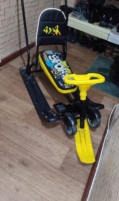 Снегокат с колёсами.