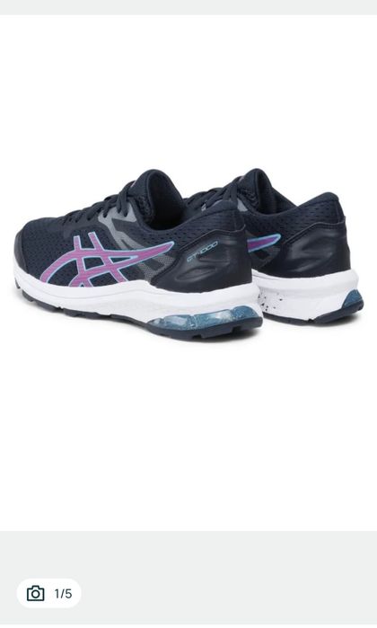 Asics дамски маратонки