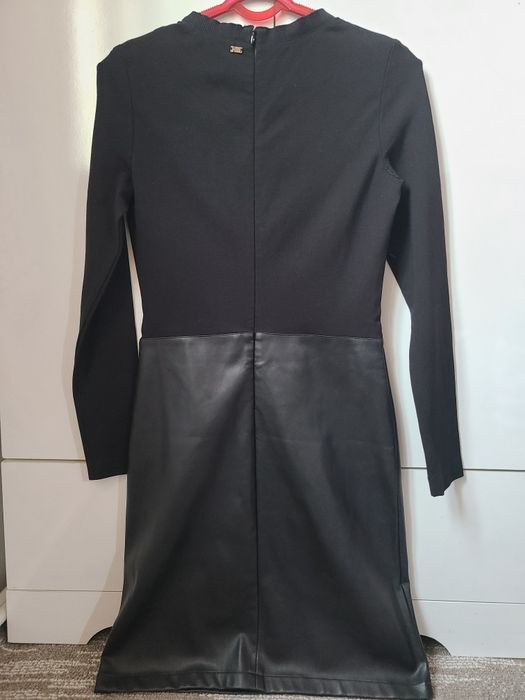 Платье брендовое