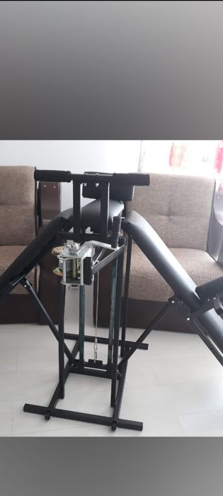 Aparat fitness pentru spagat