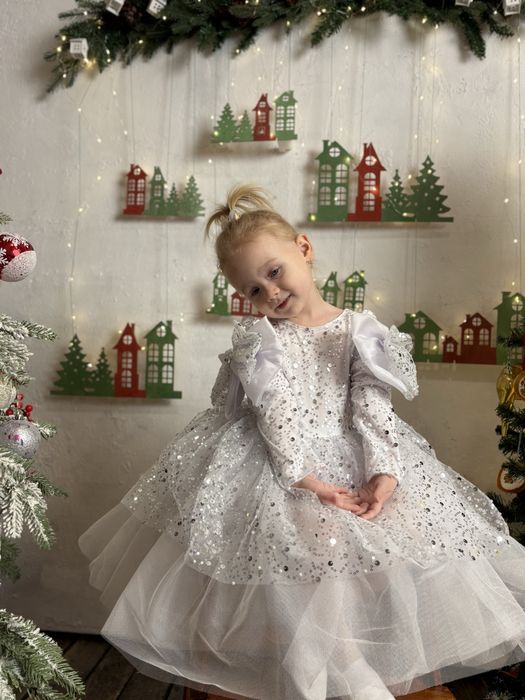 Платье на утренник Очень пышное