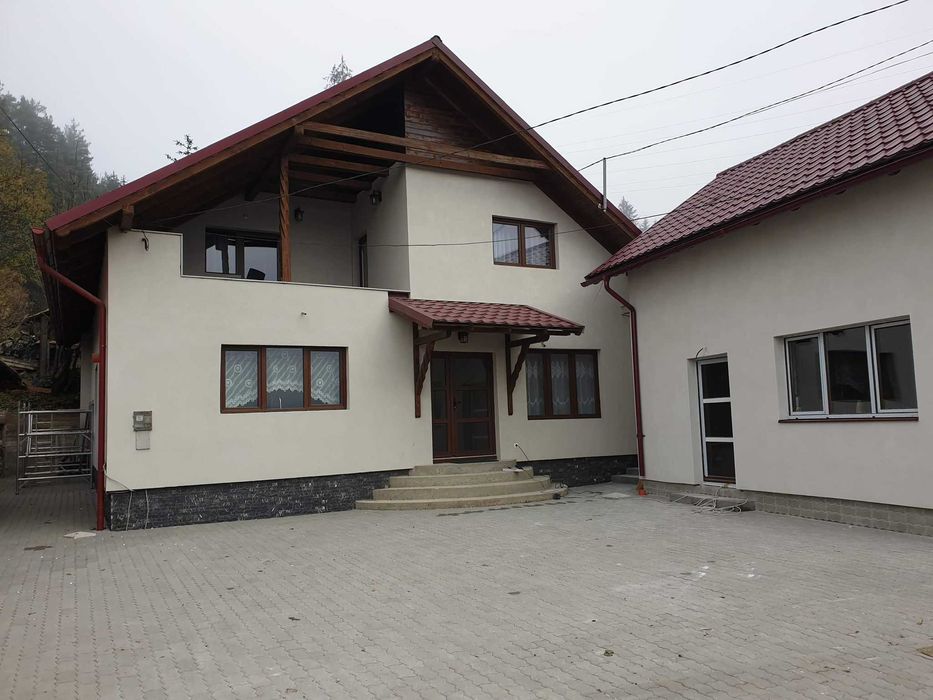 Casă Familială în Toplița, Județul Harghita