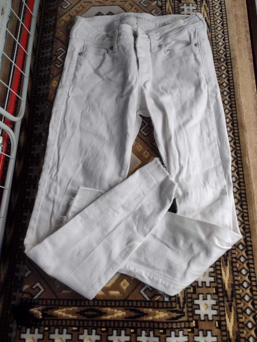 клинове панталони дънки л размер по 3лв