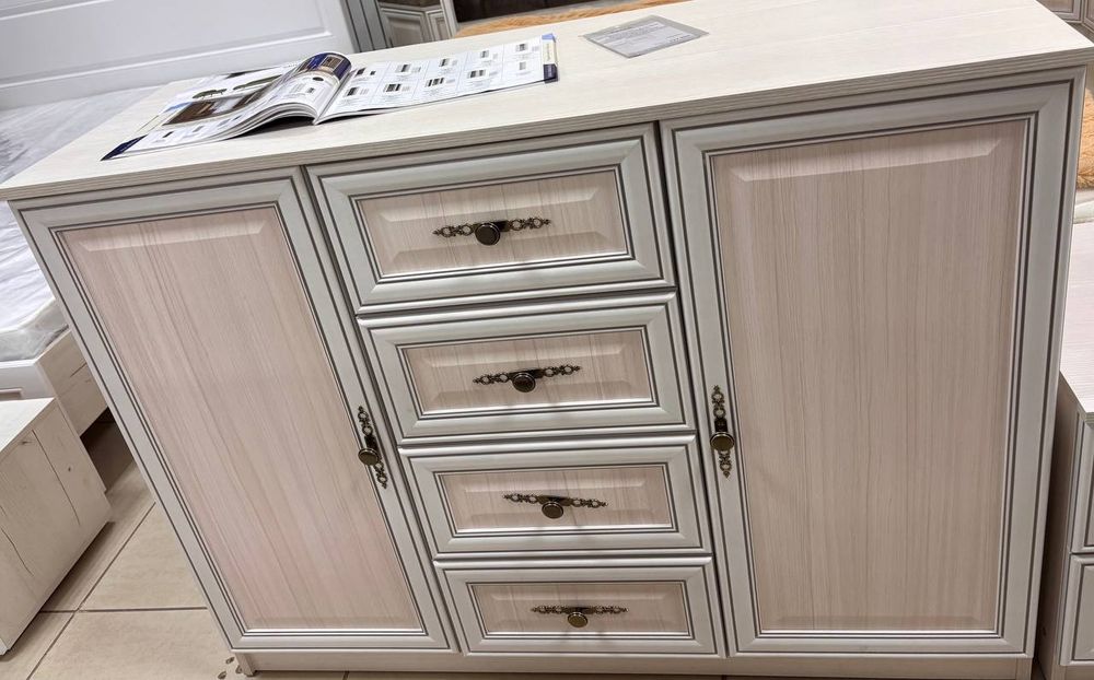 Срочно продам б/у гарнитур