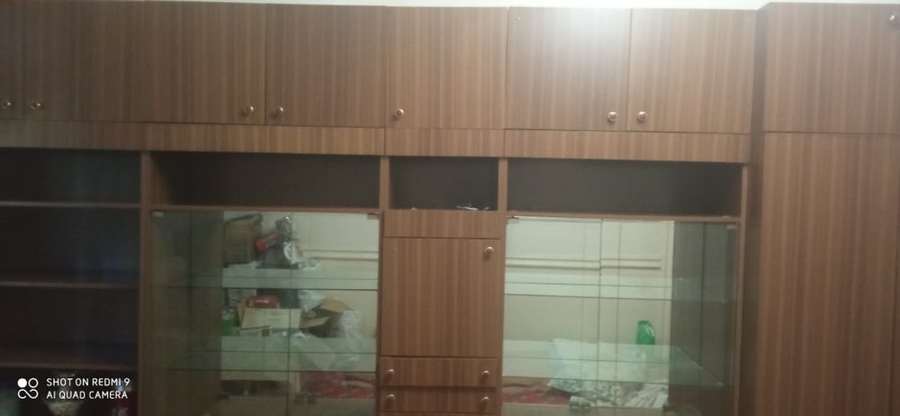 Продаю стенку в отличном состоянии.