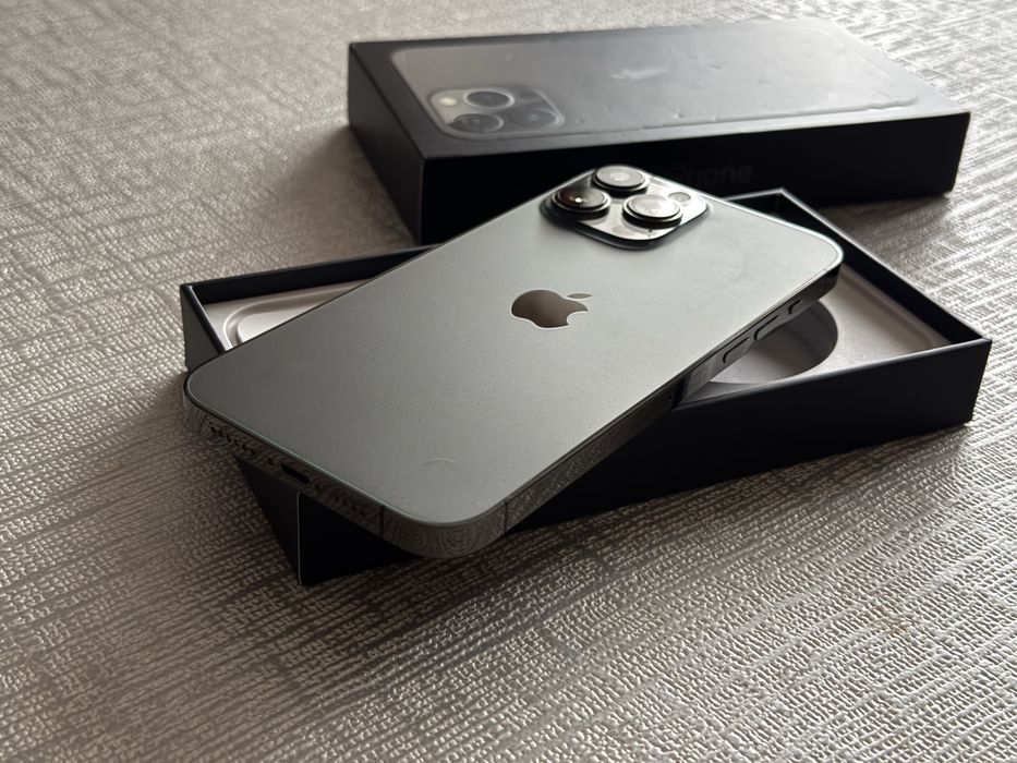 iPhone 13 Pro Max 256GB Graphite – Като НОВ, 100% Батерия.