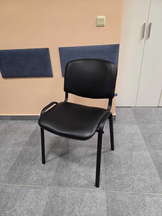 Офис стол Taurus – нов, неразопакован, 4 бр.