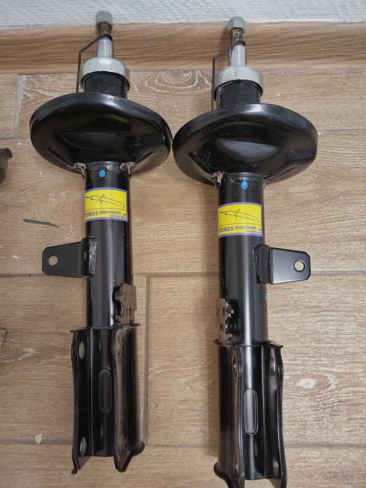 Амортизаторы на Таета Карина ЕД