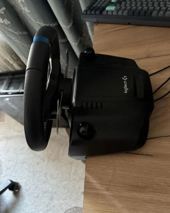 Игровой руль g29 б/у