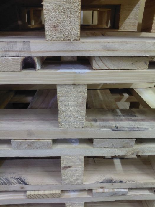 Продам поддон квадратный