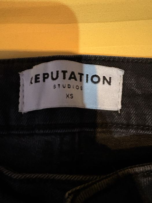 Blugi Reputation Studios nepurtati