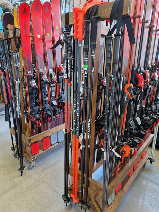 Ски и борд оборудване