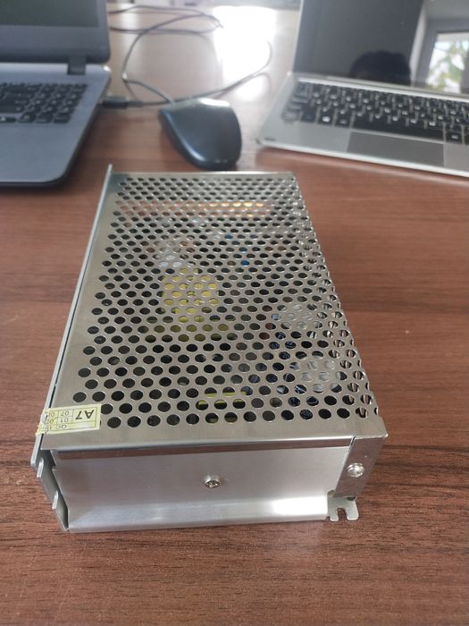 Блок питания 12в  25А