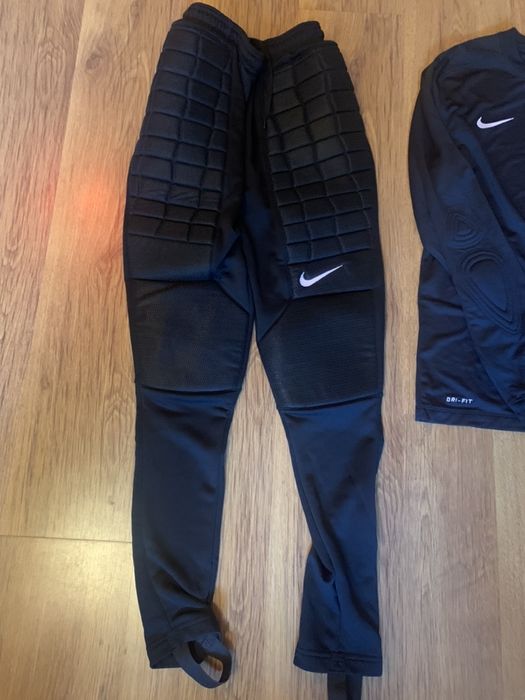 Nike DRI-FIT екипи