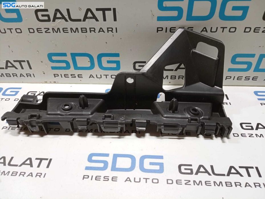 Suport Ghidaj Dreapta Spoiler Bara Fata Nou Renault Trafic 3 2014 - Prezent Cod 93460847 [M4006]