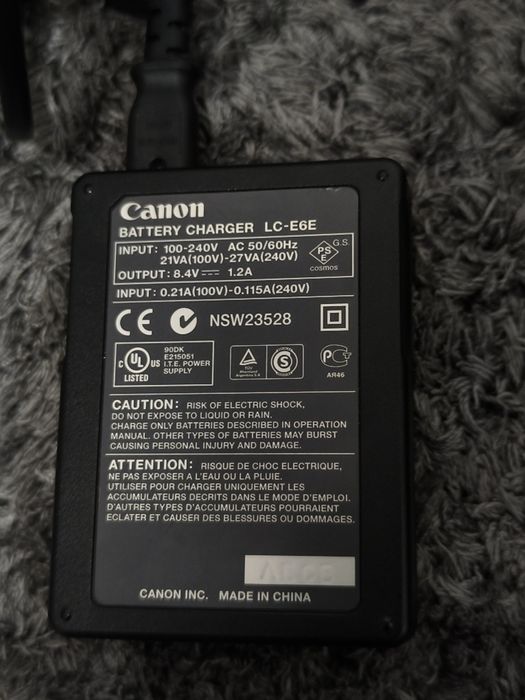 Vând Obiectiv Canon