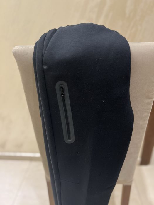 Nike tech черен за момиче