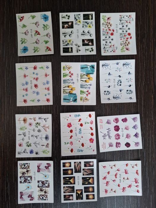 Водни стикери за нокти