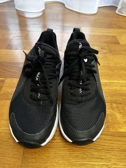 Adidasi Fitness Nike air max bella T3