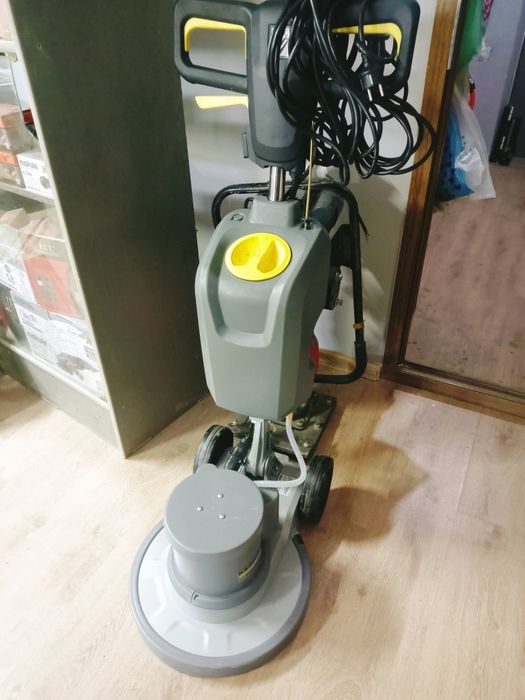 Поломоечная Машина