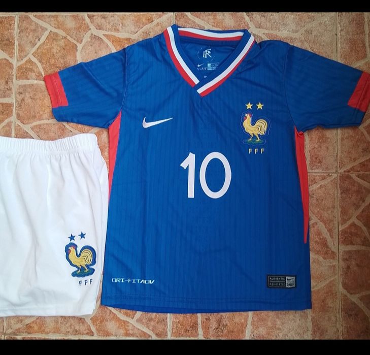 MBAPPE детско юношески футболни екипи Франция