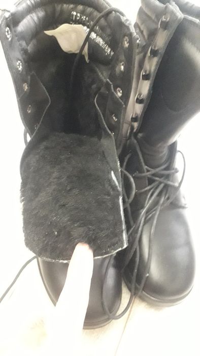 (Берцы) Ботинки с высоким берцем.