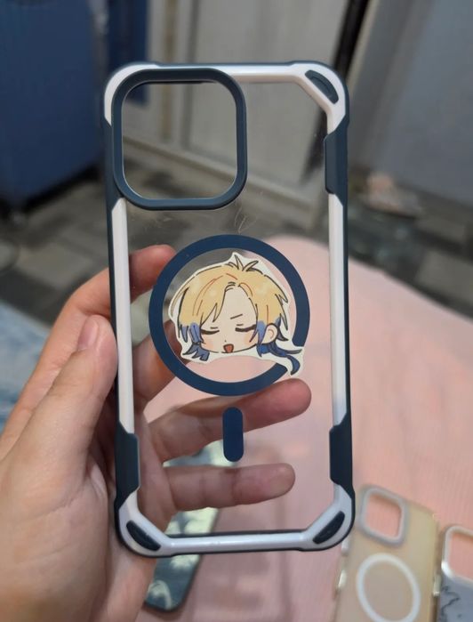 Чехлы на iPhone 16 pro max