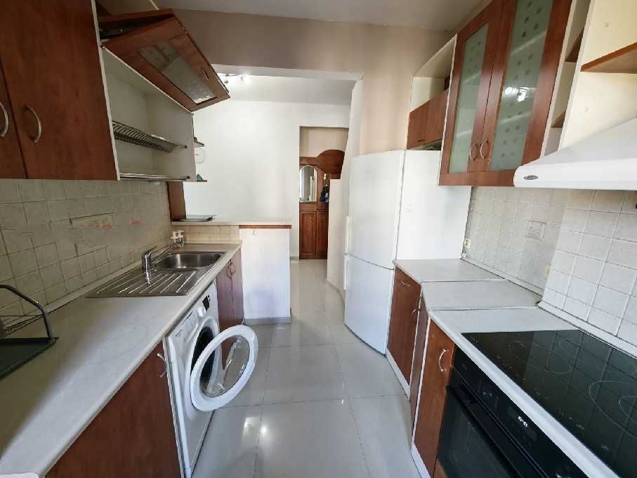 Дава се под наем Тристаен апартамент в София, Хиподрума - 80 кв.м за 598.23 € - Снимка #4