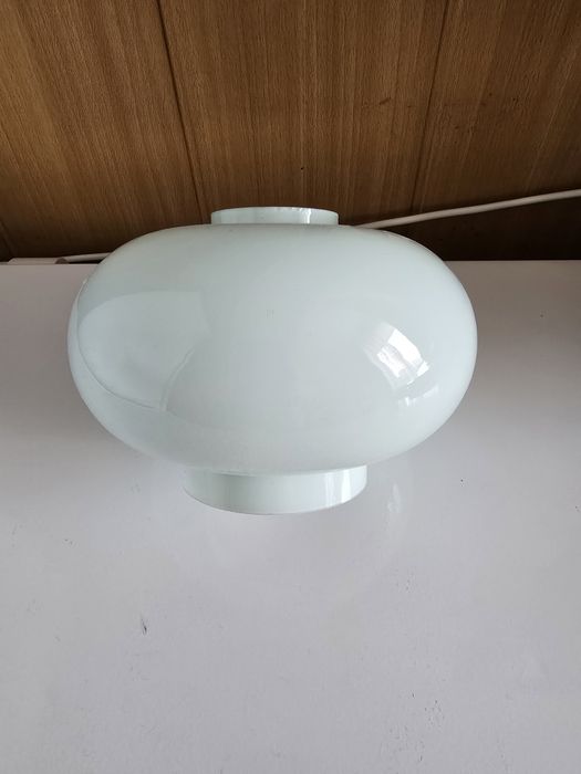 Продам плафоны разные