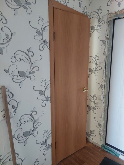 Продам двери межкомнатные