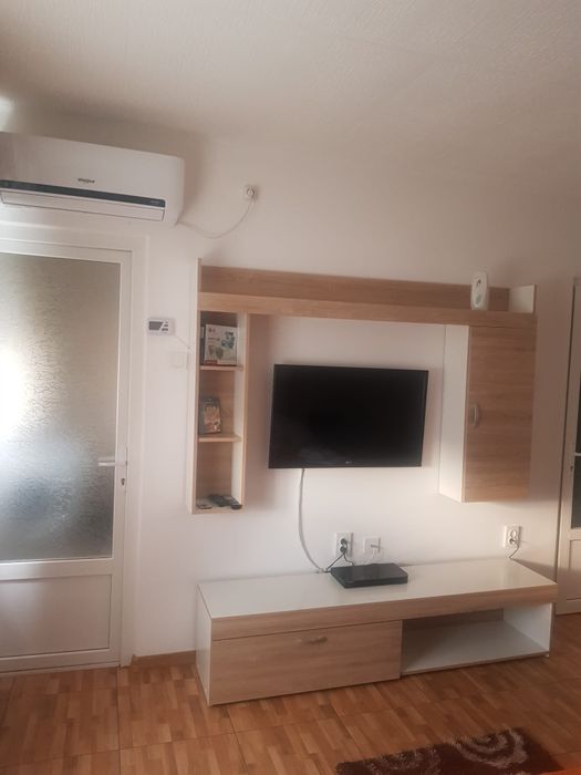 Inchiriez garsonieră..