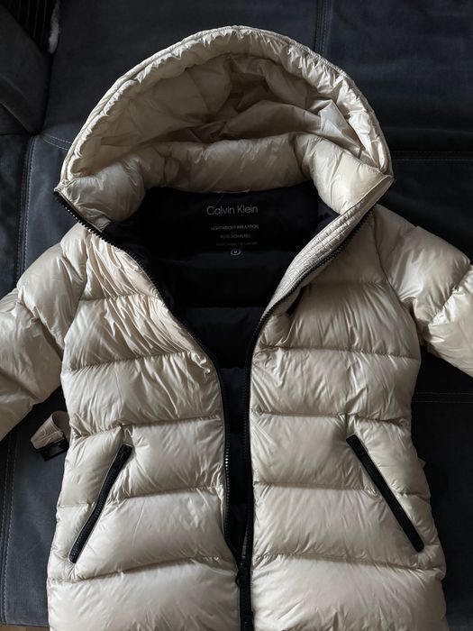 Дамско пухено яке Calvin Klein