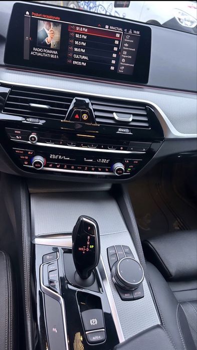 Pret Unic in Romania ! înmatirculat -Bmw 520Xdrive-Tdi M-Pachet-Full -An 2020-Km 169.000. Nu cofundati cu celaalte modele!