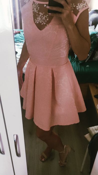 Ефирна и нежна уникална българска рокля С размера