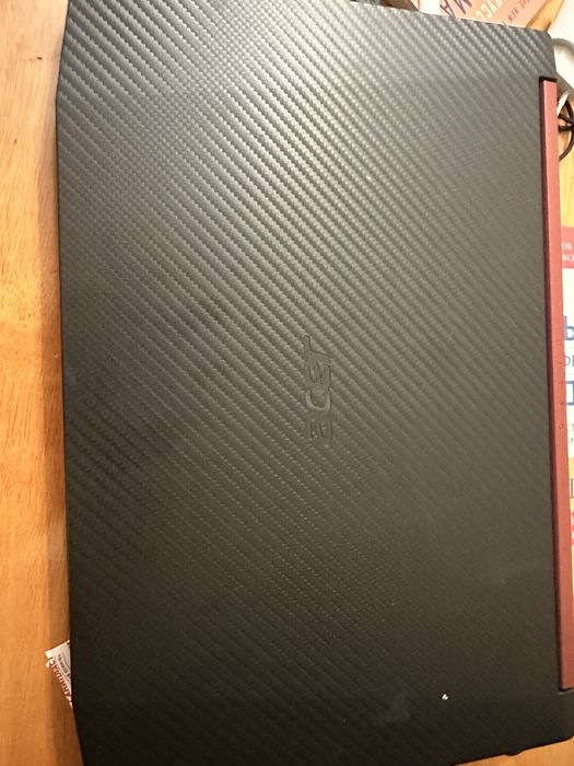 Срочно продаю ноутбук Acer nitro AN515-52