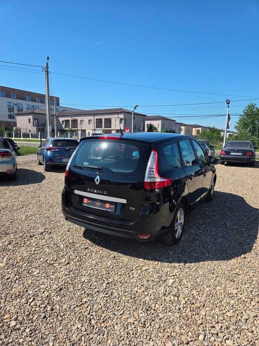 RENAULT Grand Scenic 2015 — imagine 4
