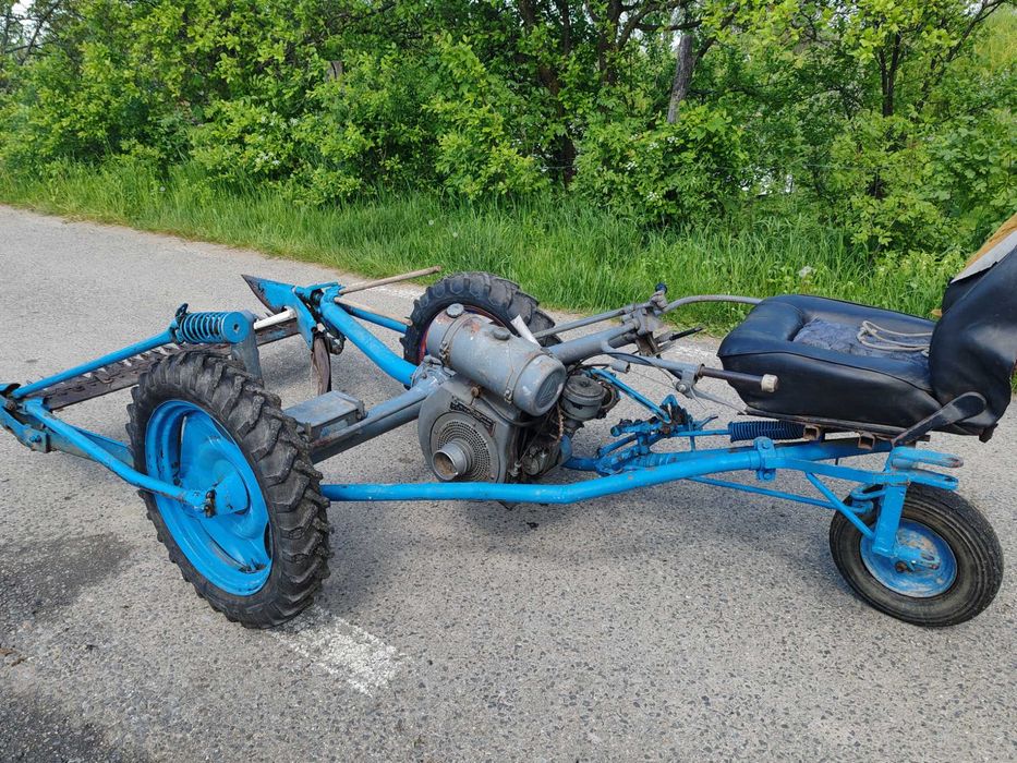 Cositoare marca BCS cu motor Lombardini