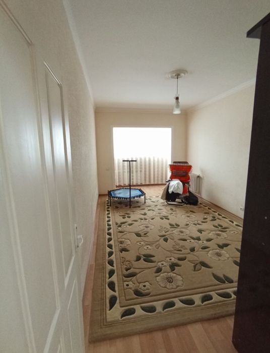 Продаётся своя 4х комнатная квартира на Ц квартале Чиланзара.