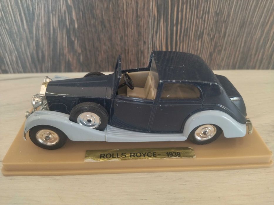 Колекционерска метална количка  Rolls Royce Phantom 1939 !!!