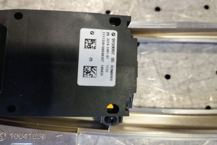 Buton frana de mana 9159997 05 BMW Seria 7 F01/F02