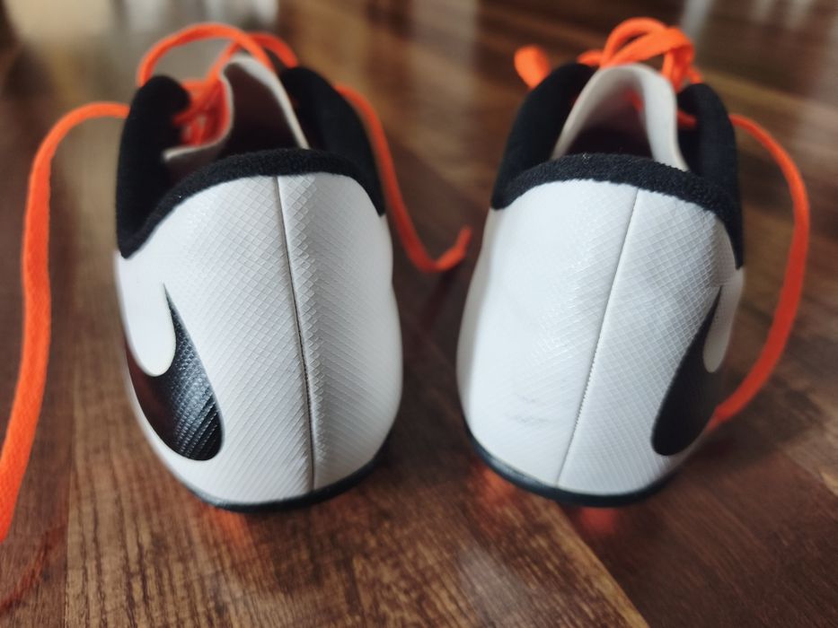 Ghete fotbal Nike, M 37,5