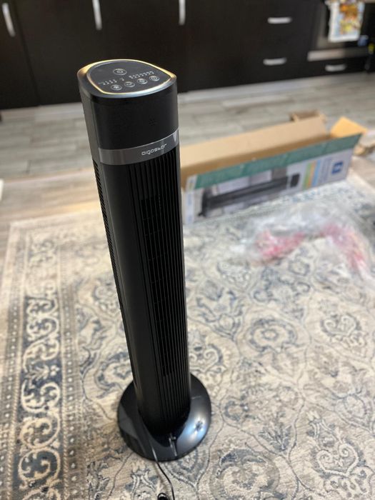Ventilator turn Aigostar Nou