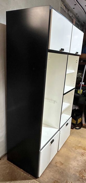 Dulap alb cu rafturi si bara de umerase; Raft; Dressing; Sifonier