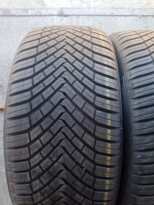 2 anvelope All Season Continental ca si noi 255/45 R19 dot 3922