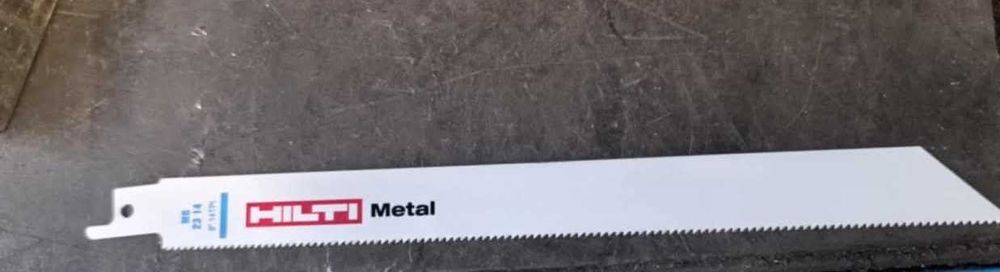 Продавам ножове за саблен трион