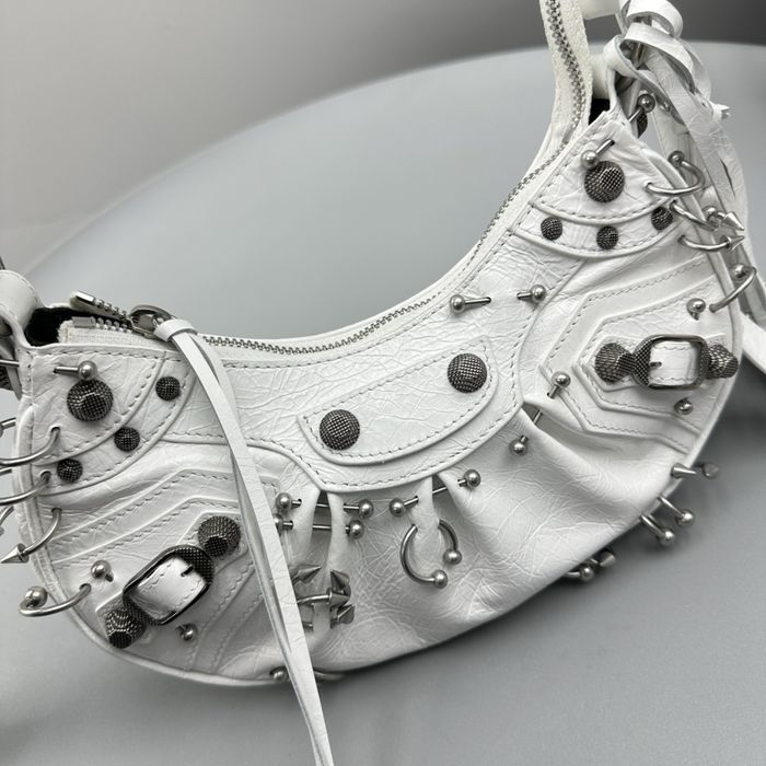 Balenciaga Le Cagole